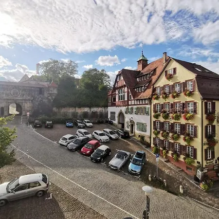 Am Schloss *** Superior