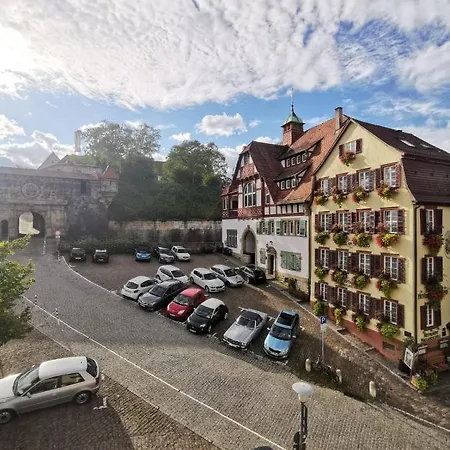 Am Schloss *** Superior