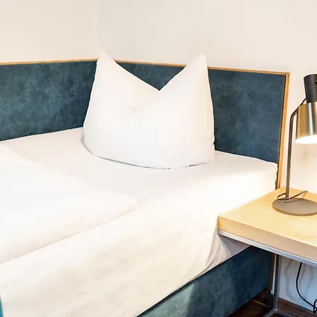 Otel Am Schloss *** Superior