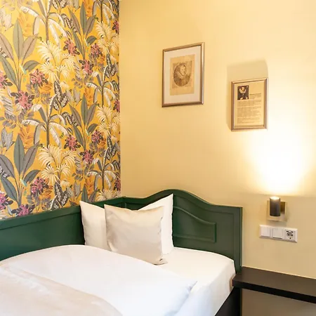 Am Schloss *** Superior Otel 3*