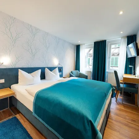 Am Schloss *** Superior Otel 3*
