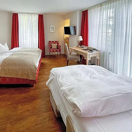 Am Schloss *** Superior 3*